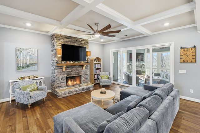 218 Highland Pointe Drive, Ellijay, GA 30536