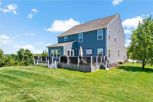 1017 Pinnacle Ct, South Fayette, PA 15057