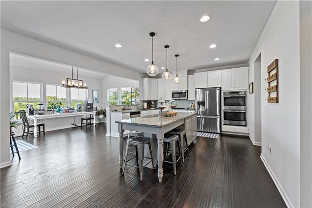 1017 Pinnacle Ct, South Fayette, PA 15057