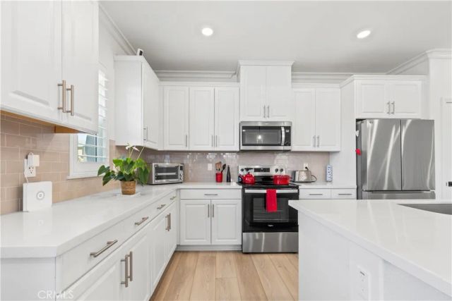 2689 E Towhee, Ontario, CA 91761