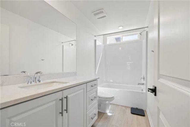 2689 E Towhee, Ontario, CA 91761