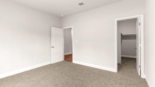 13 Worthington, Hattiesburg, MS 39402