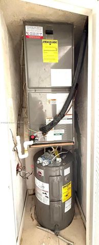 1301 NE 191st St F110, Miami, FL 33179