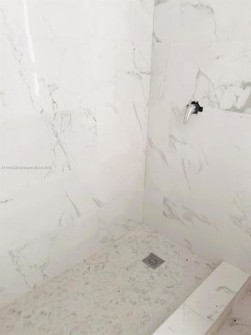 1301 NE 191st St F110, Miami, FL 33179