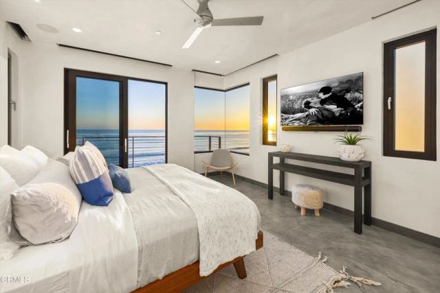 6768 Breakers Way, Ventura, CA 93001