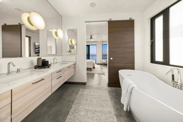 6768 Breakers Way, Ventura, CA 93001