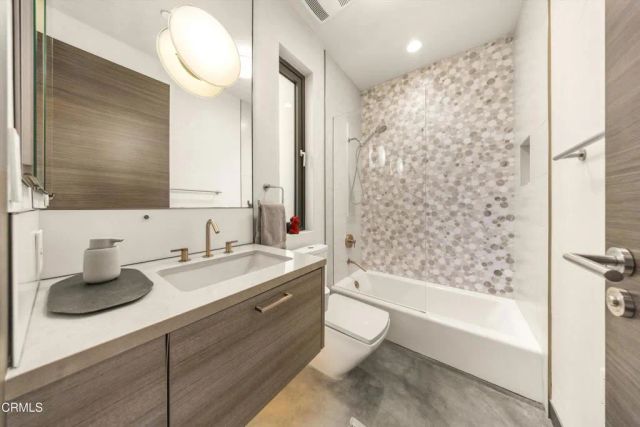 6768 Breakers Way, Ventura, CA 93001