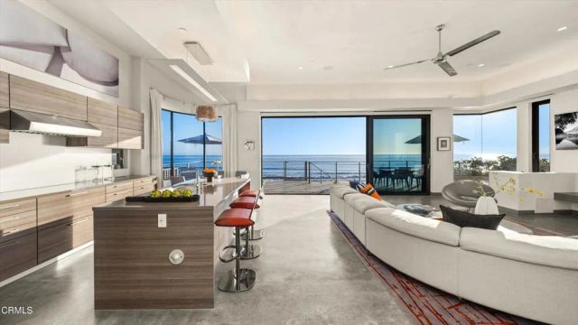 6768 Breakers Way, Ventura, CA 93001