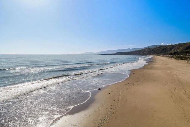 6768 Breakers Way, Ventura, CA 93001