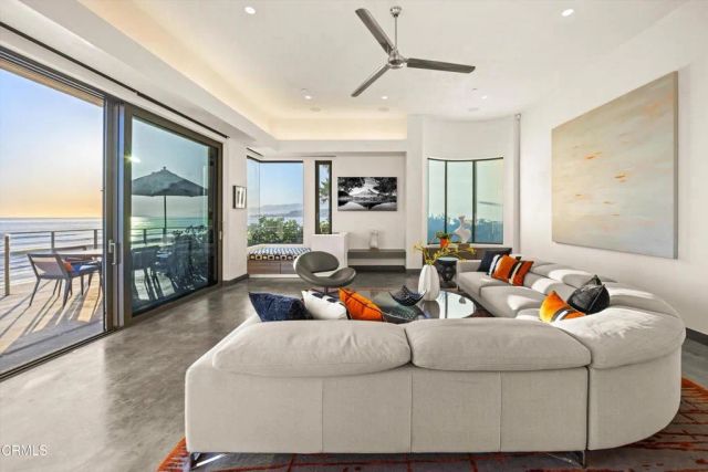 6768 Breakers Way, Ventura, CA 93001