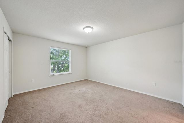 4935 WHITE SANDERLING COURT, Tampa, FL 33619