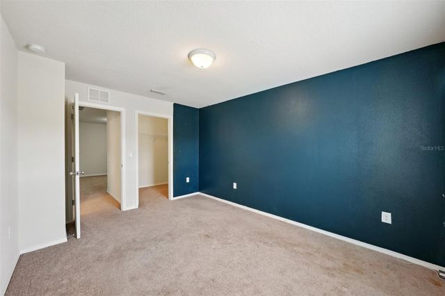 4935 WHITE SANDERLING COURT, Tampa, FL 33619