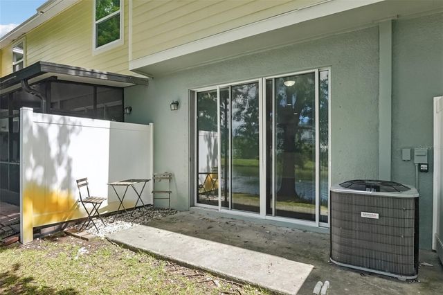4935 WHITE SANDERLING COURT, Tampa, FL 33619