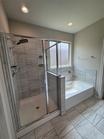 1633 Briar Hunt Drive, Forney, TX 75126