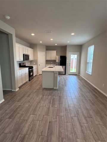 1633 Briar Hunt Drive, Forney, TX 75126