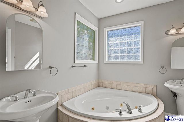 2924 Bridle Circle, Florence, SC 29505