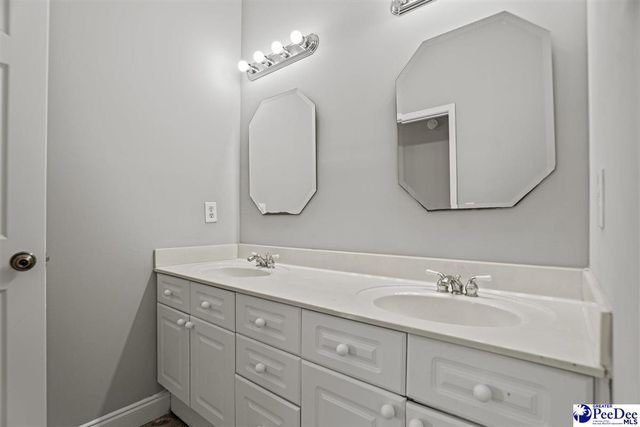 2924 Bridle Circle, Florence, SC 29505