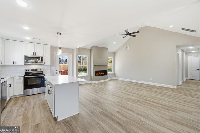 6180 Sammy Drive, Gainesville, GA 30506