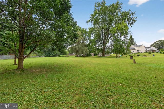 227 PLEASANT VIEW RD, Hummelstown, PA 17036