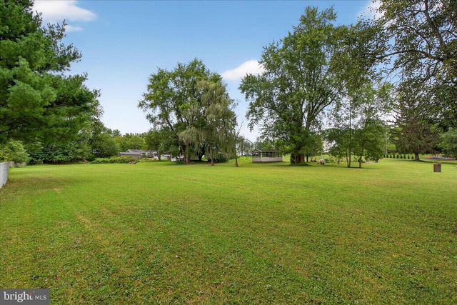 227 PLEASANT VIEW RD, Hummelstown, PA 17036