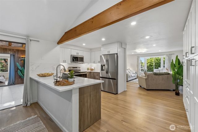 5023 236th Place SE, Woodinville, WA 98072