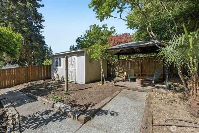 5023 236th Place SE, Woodinville, WA 98072