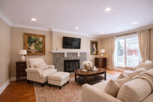 751 Garth Road, Wheeling, IL 60090