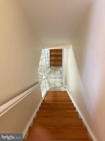 6358 SHAUNDALE DR, Springfield, VA 22152