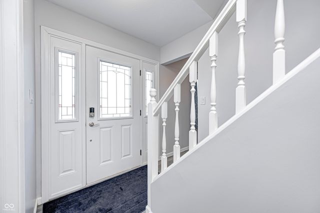 555 Hyannis Drive, Avon, IN 46123