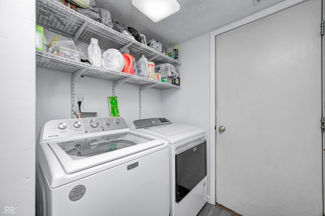 555 Hyannis Drive, Avon, IN 46123