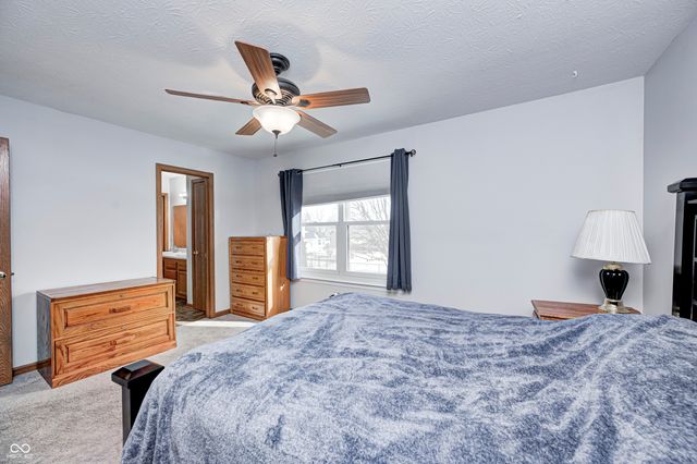 555 Hyannis Drive, Avon, IN 46123