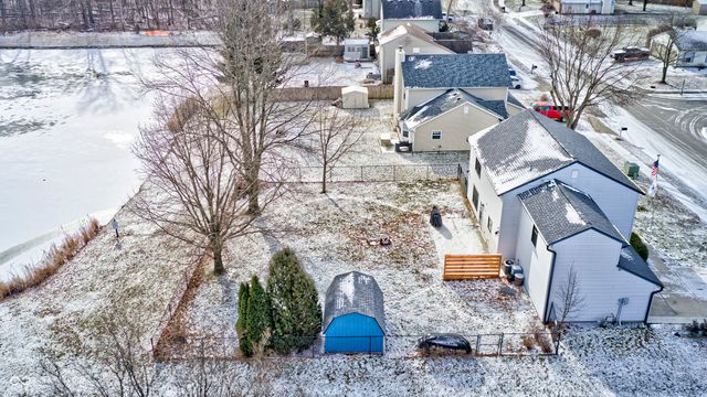 555 Hyannis Drive, Avon, IN 46123