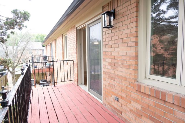8503 Canterbury W D, Indianapolis, IN 46260