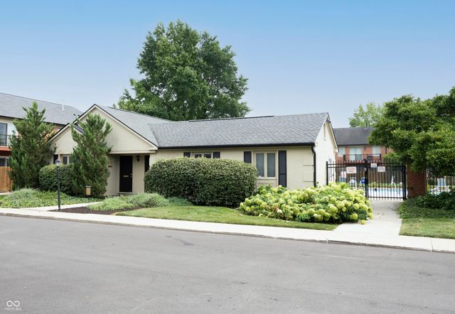 8503 Canterbury W D, Indianapolis, IN 46260