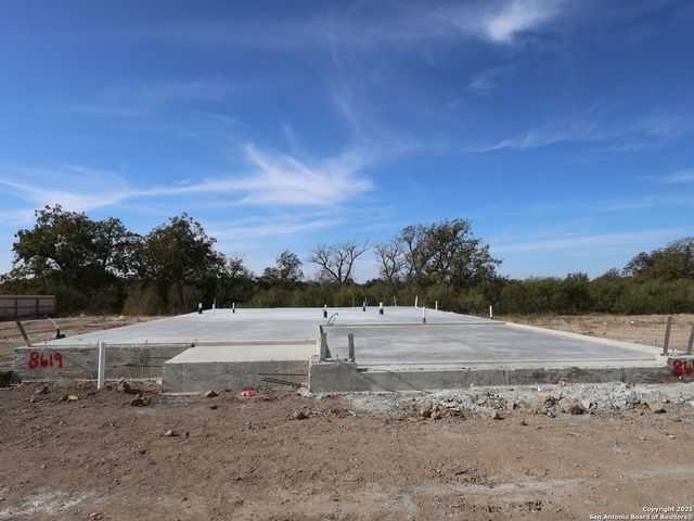 8619 Rucker Pond Trail, San Antonio, TX 78252