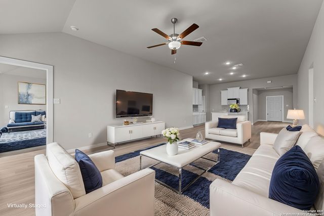 8619 Rucker Pond Trail, San Antonio, TX 78252