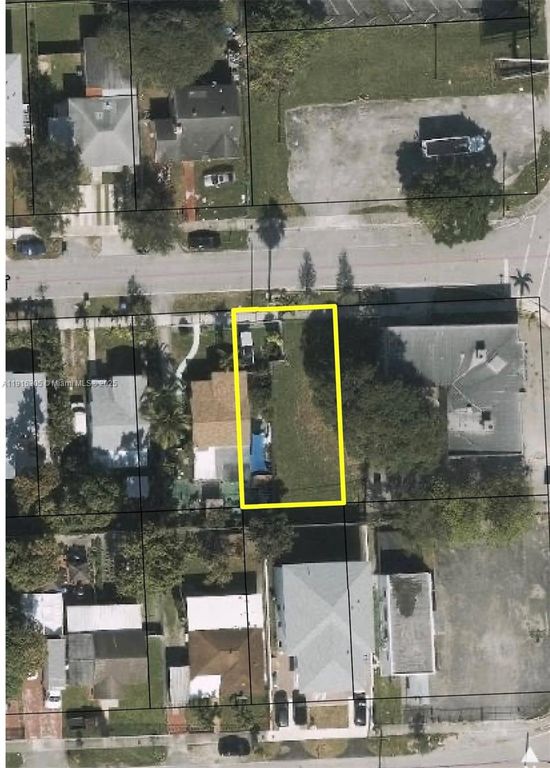 1790 NW 53rd St, Miami, FL 33142