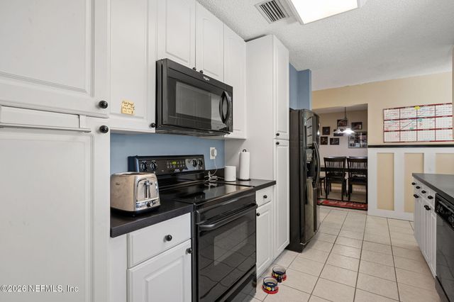 2035 AZALEA Lane, Orange Park, FL 32073