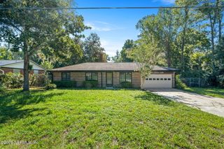 2035 AZALEA Lane, Orange Park, FL 32073