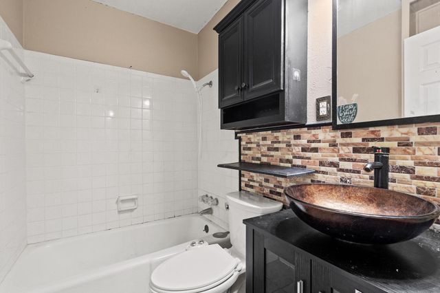 1417 Morrison Drive, Denison, TX 75020