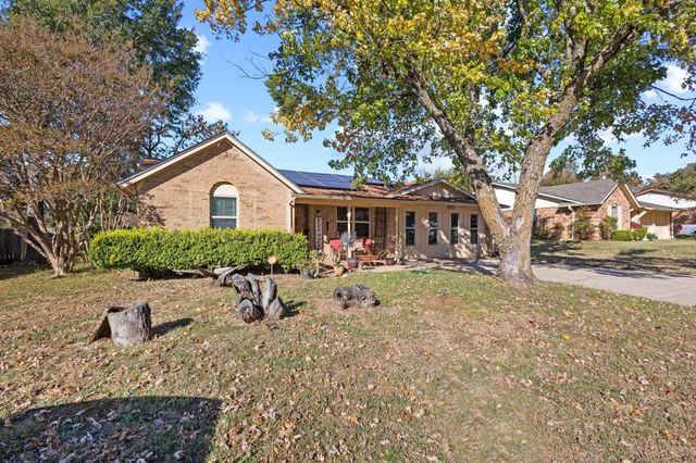 1417 Morrison Drive, Denison, TX 75020