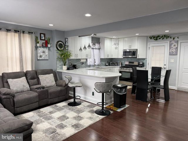 3499 HILLSMERE RD, Baltimore, MD 21207