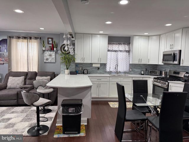 3499 HILLSMERE RD, Baltimore, MD 21207