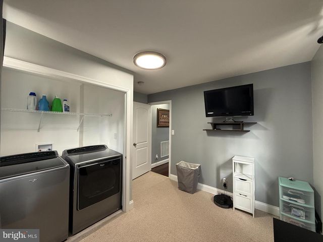 3499 HILLSMERE RD, Baltimore, MD 21207