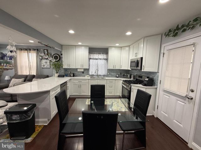 3499 HILLSMERE RD, Baltimore, MD 21207