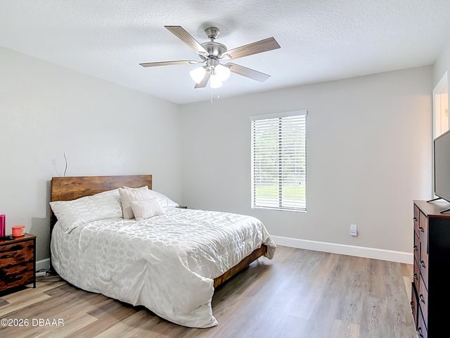 670 Glen Circle, New Smyrna Beach, FL 32168