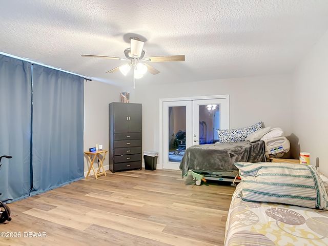 670 Glen Circle, New Smyrna Beach, FL 32168