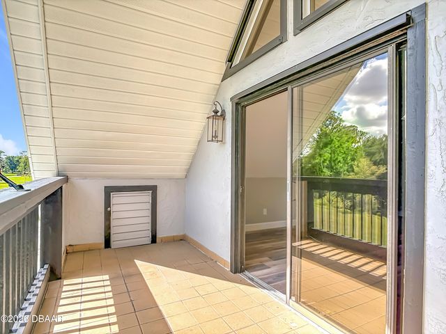 670 Glen Circle, New Smyrna Beach, FL 32168