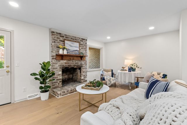 742 Leafwood Road, Charleston, SC 29412