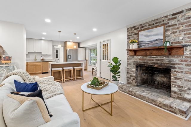 742 Leafwood Road, Charleston, SC 29412